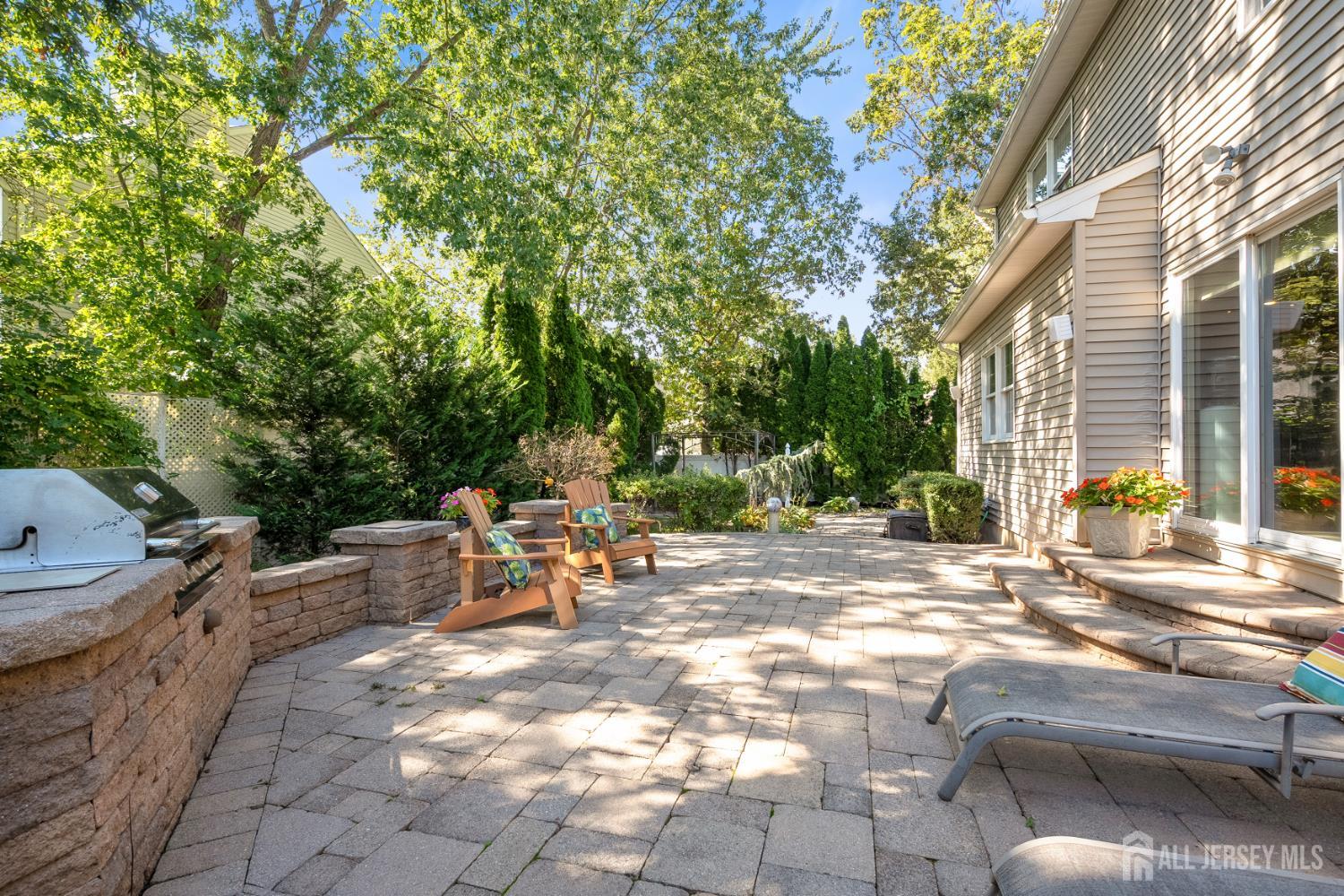 12 Ellingham Avenue Monroe NJ 08831