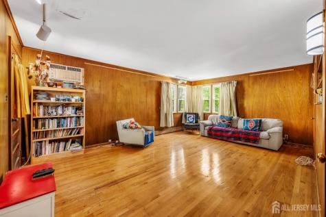 427 Harrison Avenue Highland Park NJ 08904