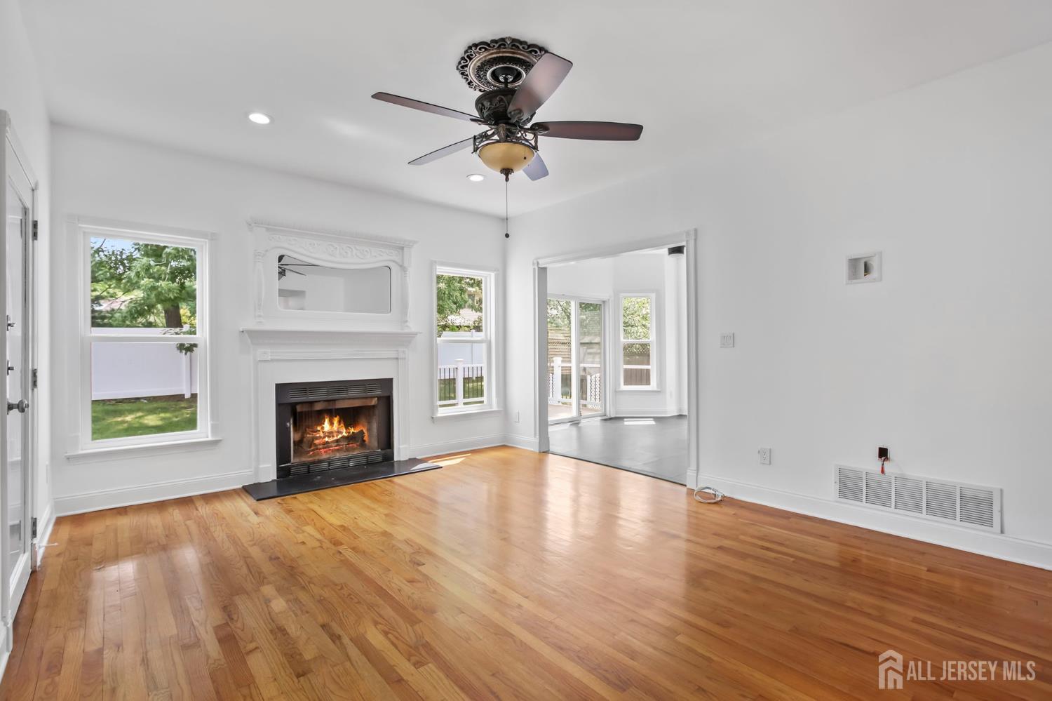 4 Claire Court Matawan NJ 07747