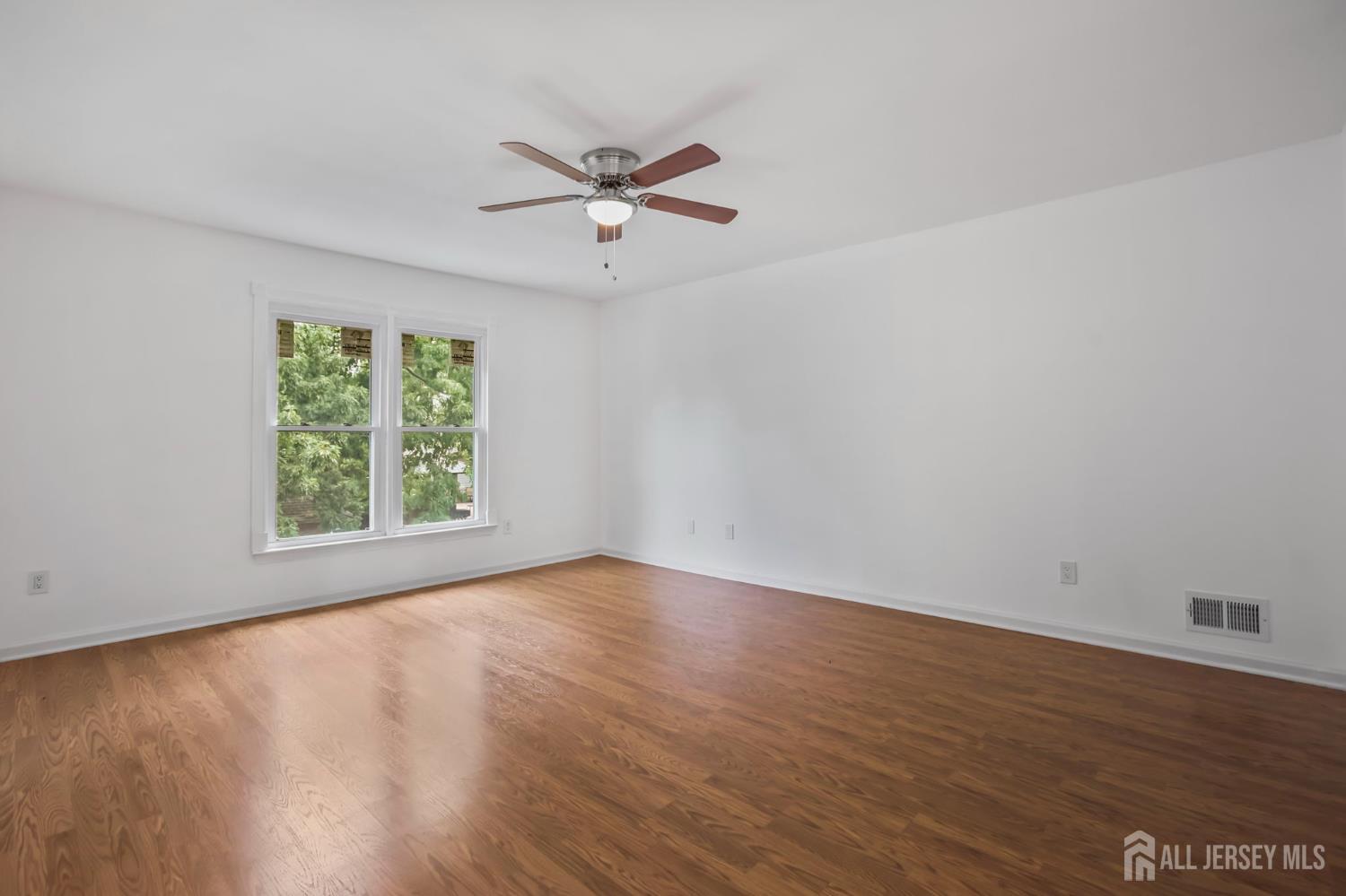 4 Claire Court Matawan NJ 07747