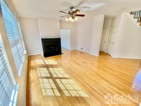 24 Skurka Court Sayreville NJ 08872