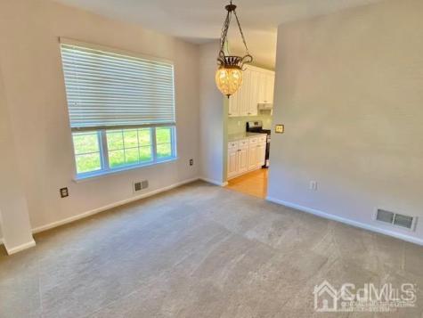 24 Skurka Court Sayreville NJ 08872