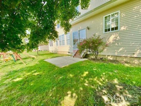 24 Skurka Court Sayreville NJ 08872