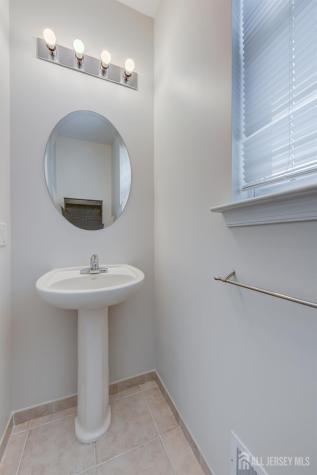 32 Carnation Road Monroe NJ 08831
