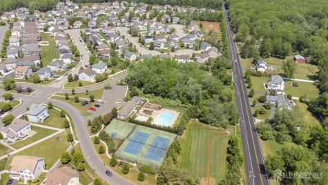 32 Carnation Road Monroe NJ 08831