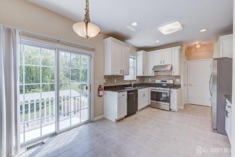 32 Carnation Road Monroe NJ 08831