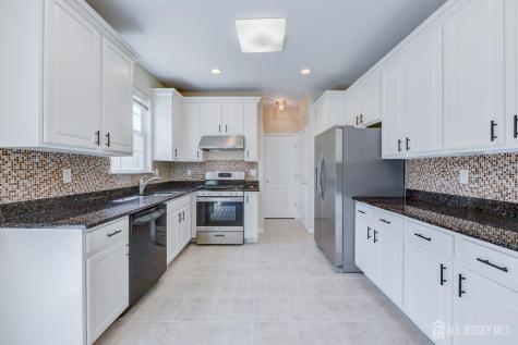 32 Carnation Road Monroe NJ 08831