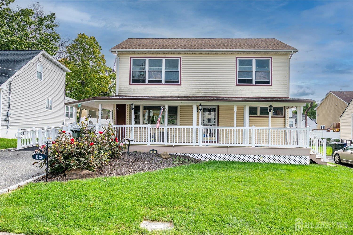 15 Lowell Street Iselin NJ 08830