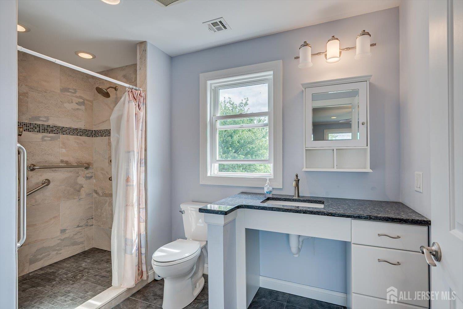 15 Lowell Street Iselin NJ 08830