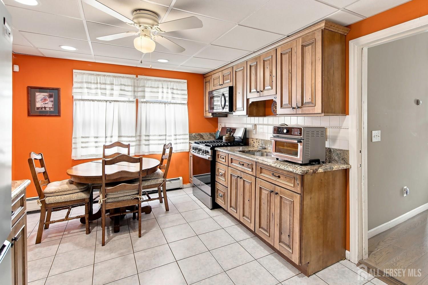 11 Fox Avenue Keansburg NJ 07734