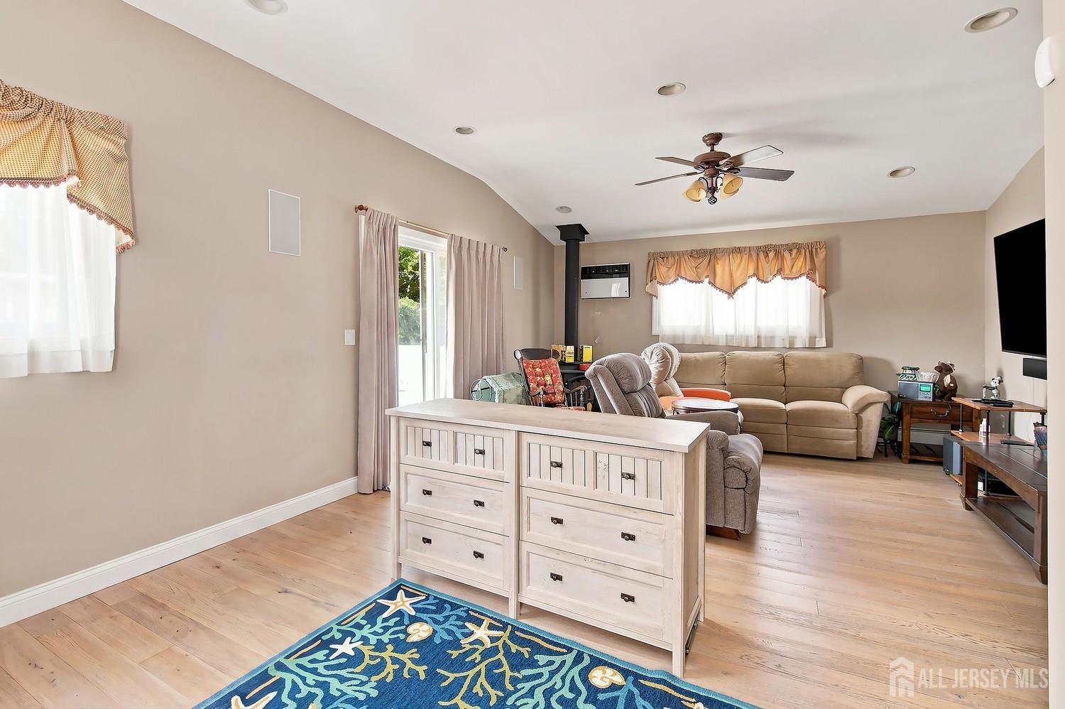11 Fox Avenue Keansburg NJ 07734
