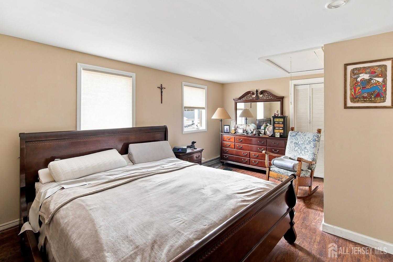 11 Fox Avenue Keansburg NJ 07734