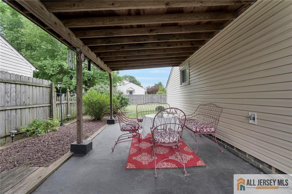 21 Louis Avenue Middlesex NJ 08846