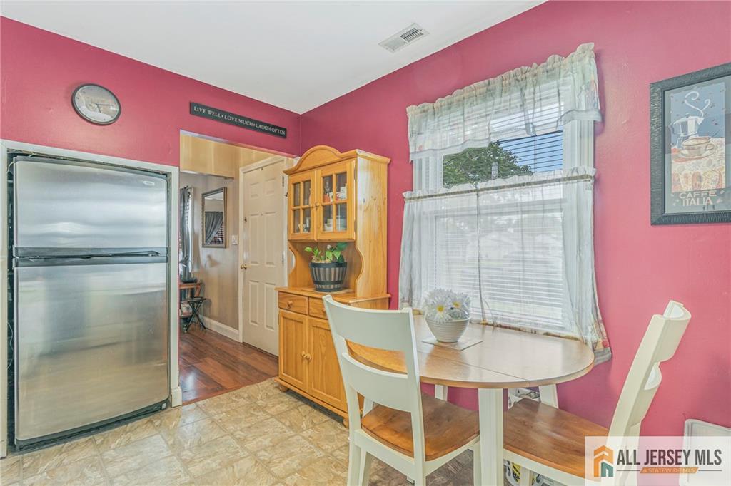 21 Louis Avenue Middlesex NJ 08846