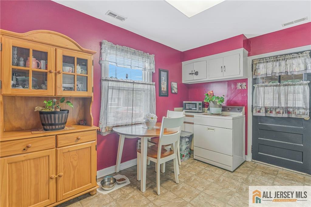21 Louis Avenue Middlesex NJ 08846