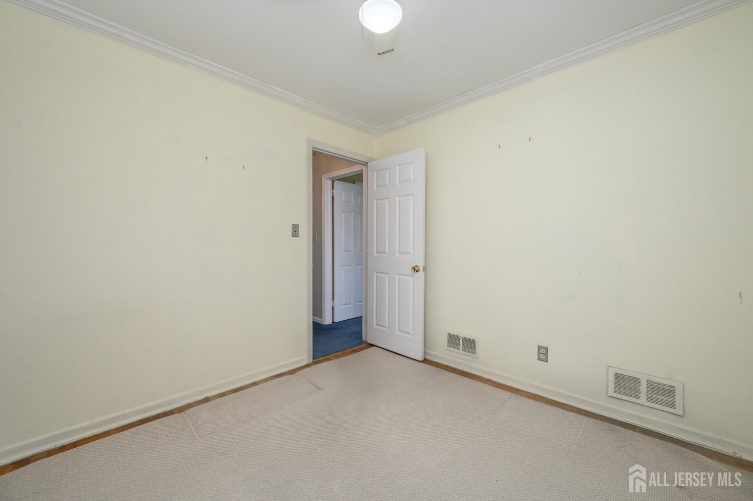 3217 Clark Lane South Plainfield NJ 07080