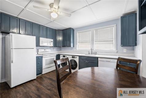 638 Beachwood Boulevard Beachwood NJ 08722