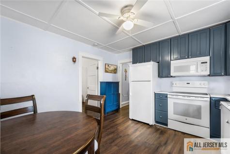 638 Beachwood Boulevard Beachwood NJ 08722