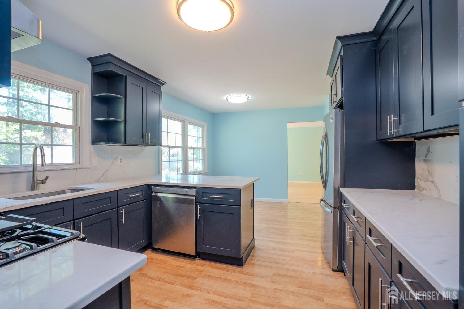 18 Parker Road Plainsboro NJ 08536
