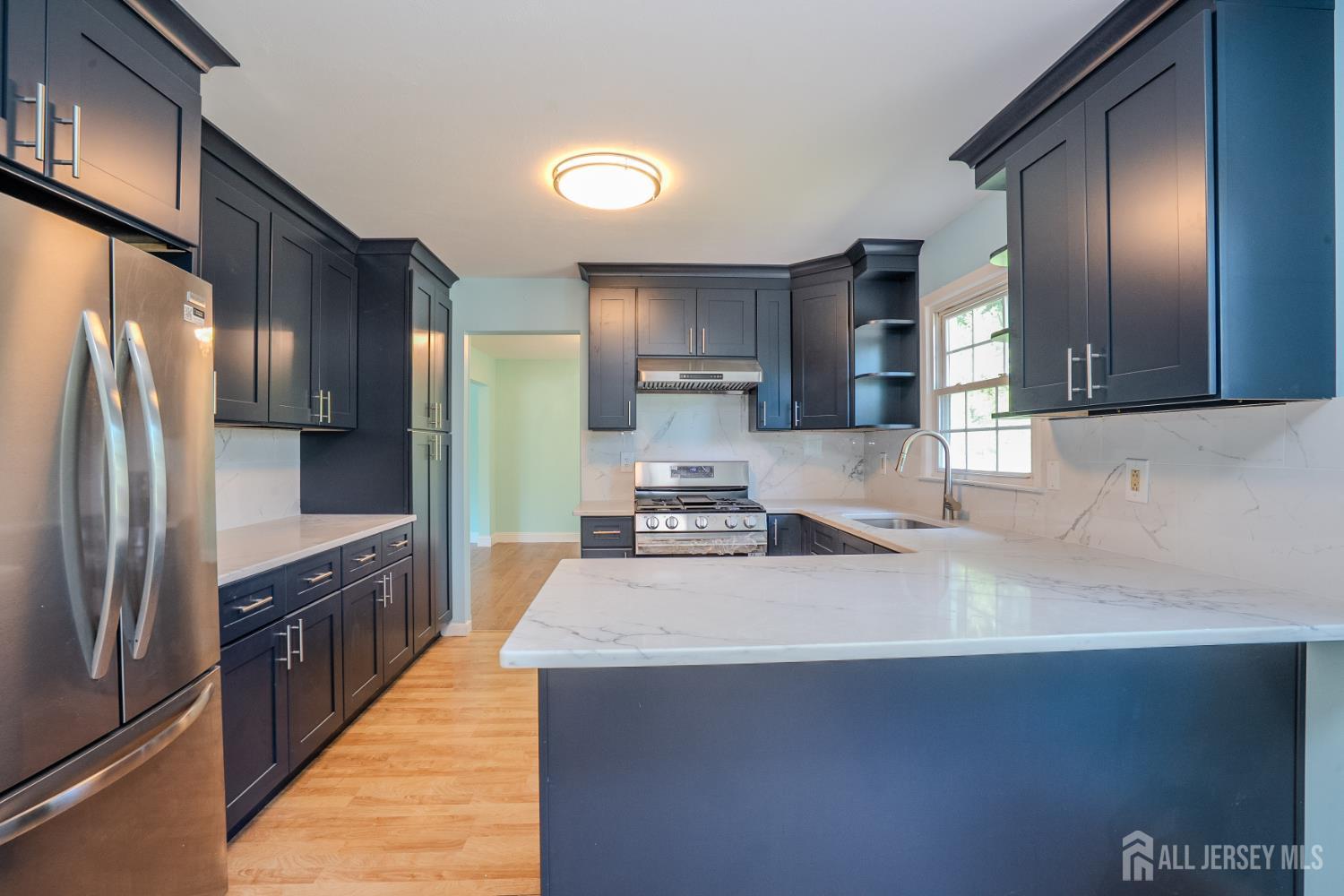 18 Parker Road Plainsboro NJ 08536