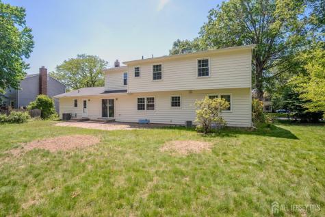 18 Parker Road Plainsboro NJ 08536