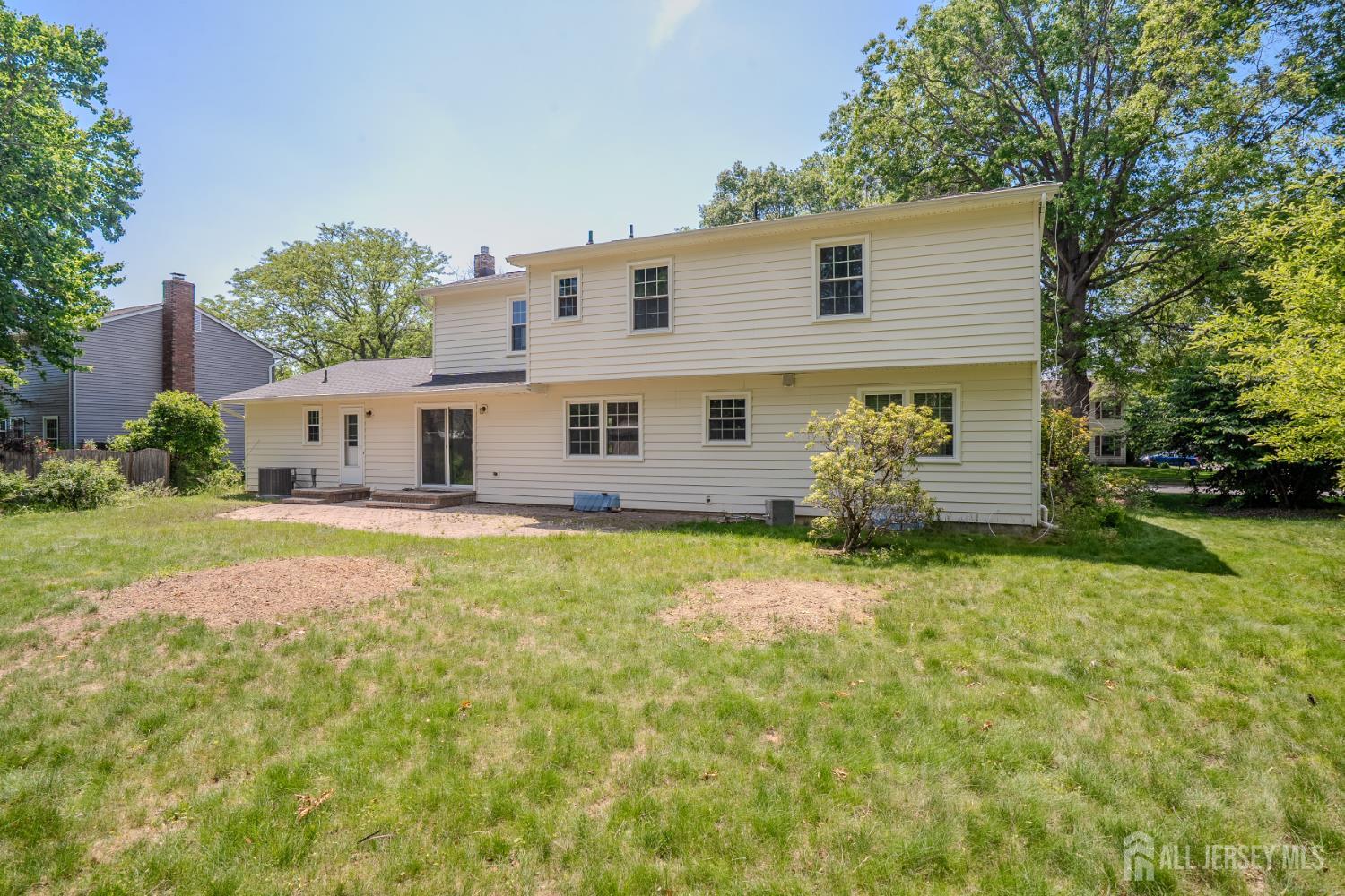 18 Parker Road Plainsboro NJ 08536