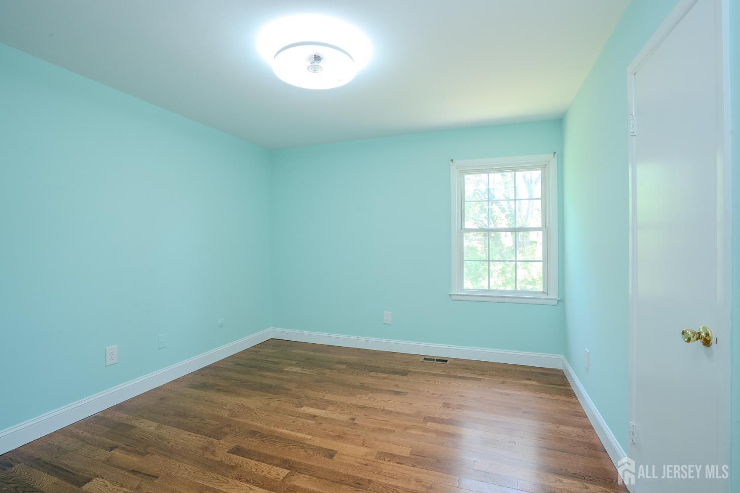 18 Parker Road Plainsboro NJ 08536