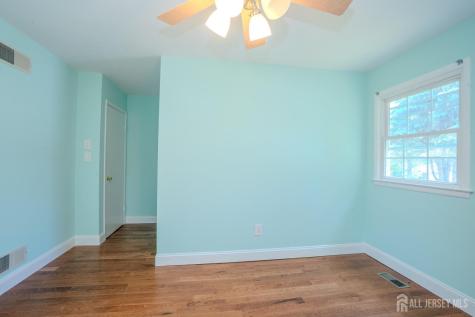 18 Parker Road Plainsboro NJ 08536