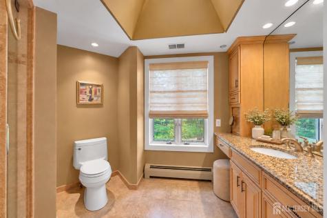 99 Holly Lane Bayville NJ 08721
