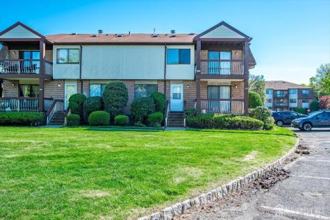 1315 Edison Glen Terrace Edison NJ 08837