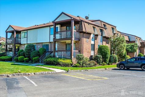 1315 Edison Glen Terrace Edison NJ 08837