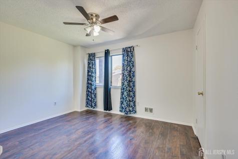 1315 Edison Glen Terrace Edison NJ 08837