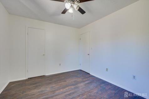 1315 Edison Glen Terrace Edison NJ 08837