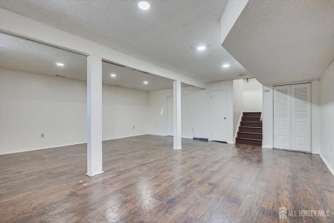 1315 Edison Glen Terrace Edison NJ 08837