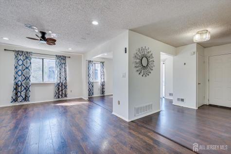 1315 Edison Glen Terrace Edison NJ 08837