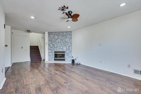 1315 Edison Glen Terrace Edison NJ 08837