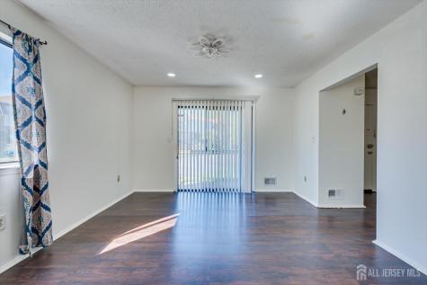 1315 Edison Glen Terrace Edison NJ 08837