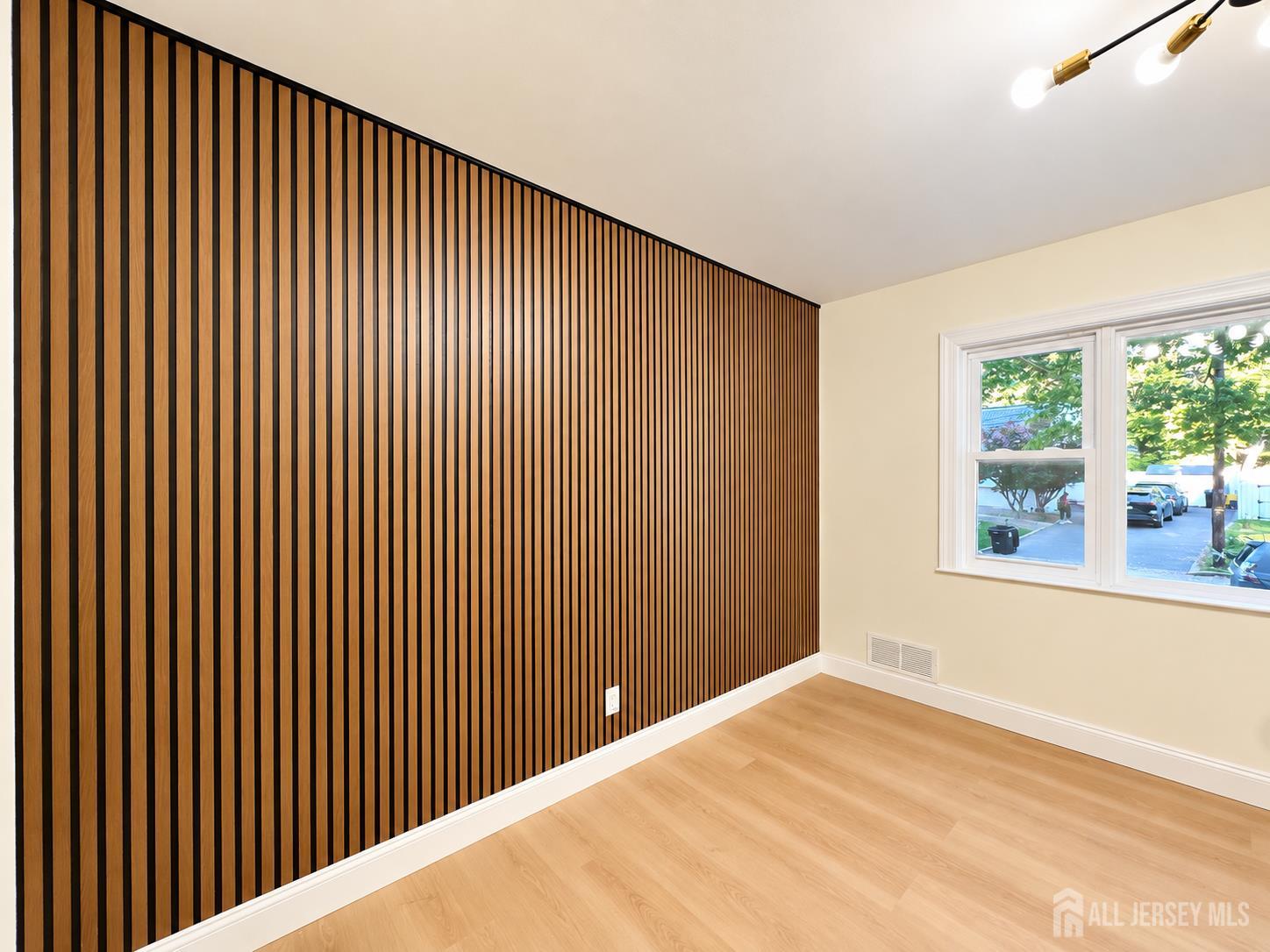 19 E Zoller Road East Brunswick NJ 08816