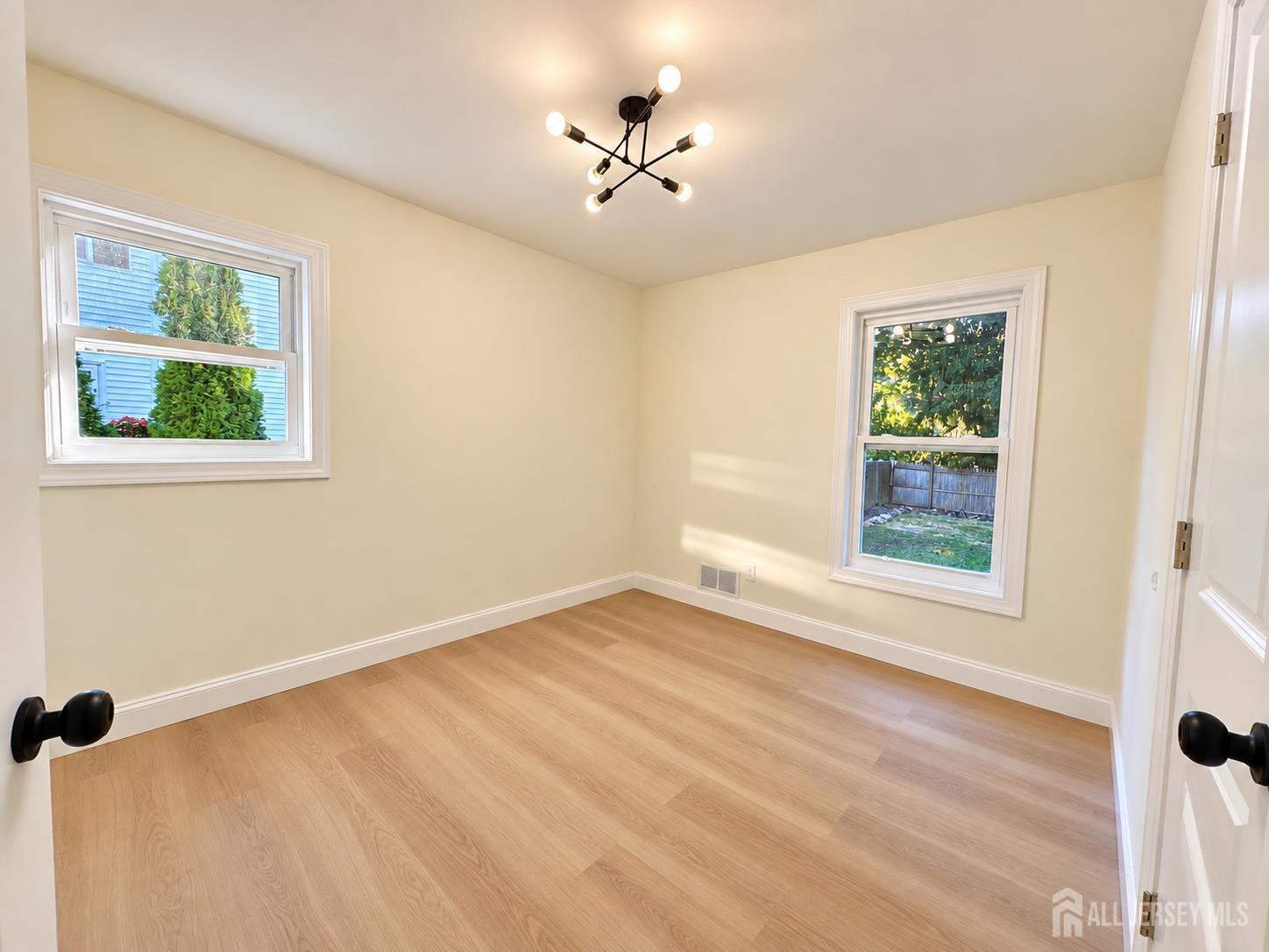 19 E Zoller Road East Brunswick NJ 08816