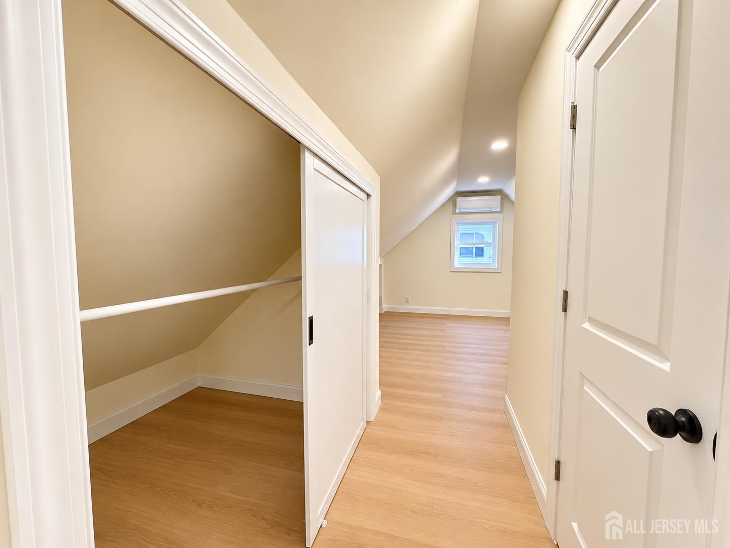 19 E Zoller Road East Brunswick NJ 08816