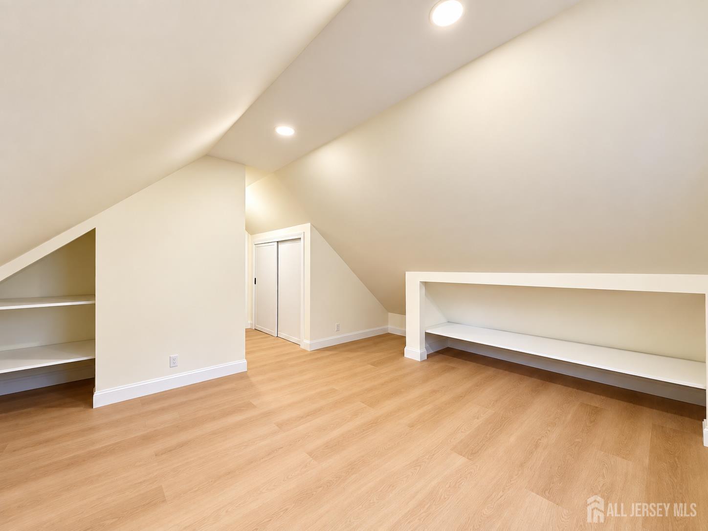 19 E Zoller Road East Brunswick NJ 08816