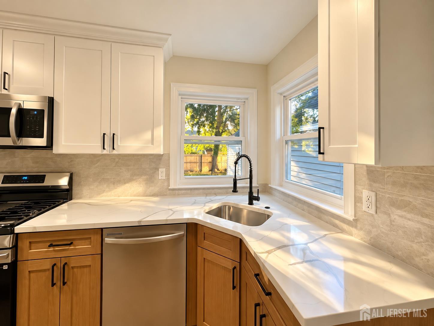 19 E Zoller Road East Brunswick NJ 08816