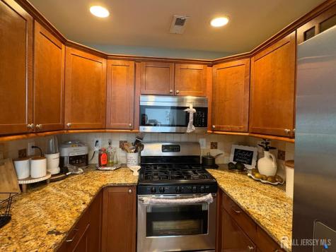 2210 Timber Ridge Court Sayreville NJ 08859