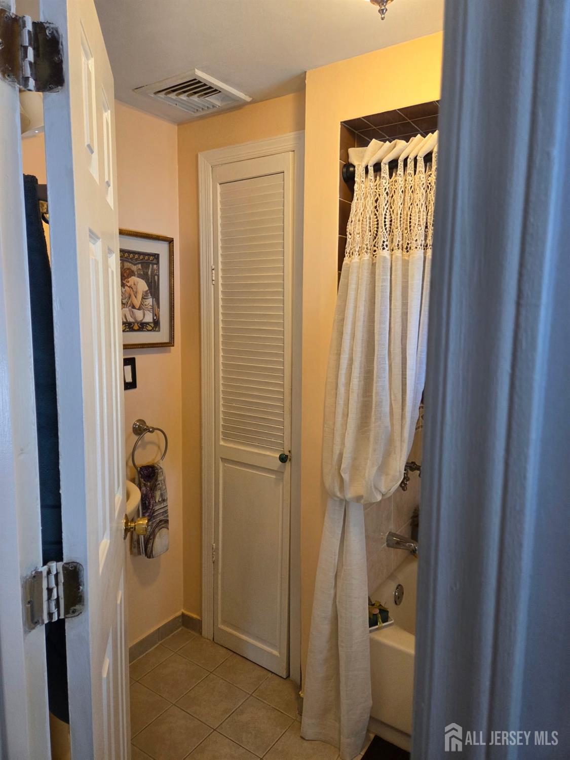 27 Harrigan Avenue Monroe NJ 08831