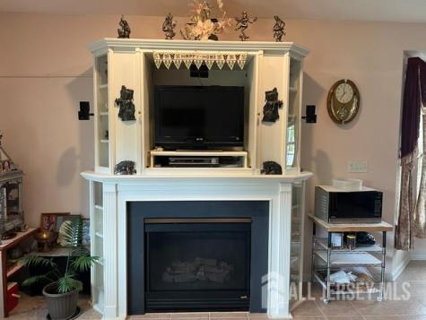 53 Prusakowski Boulevard Parlin NJ 08859