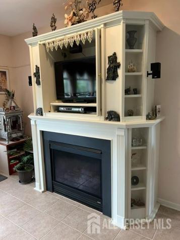53 Prusakowski Boulevard Parlin NJ 08859