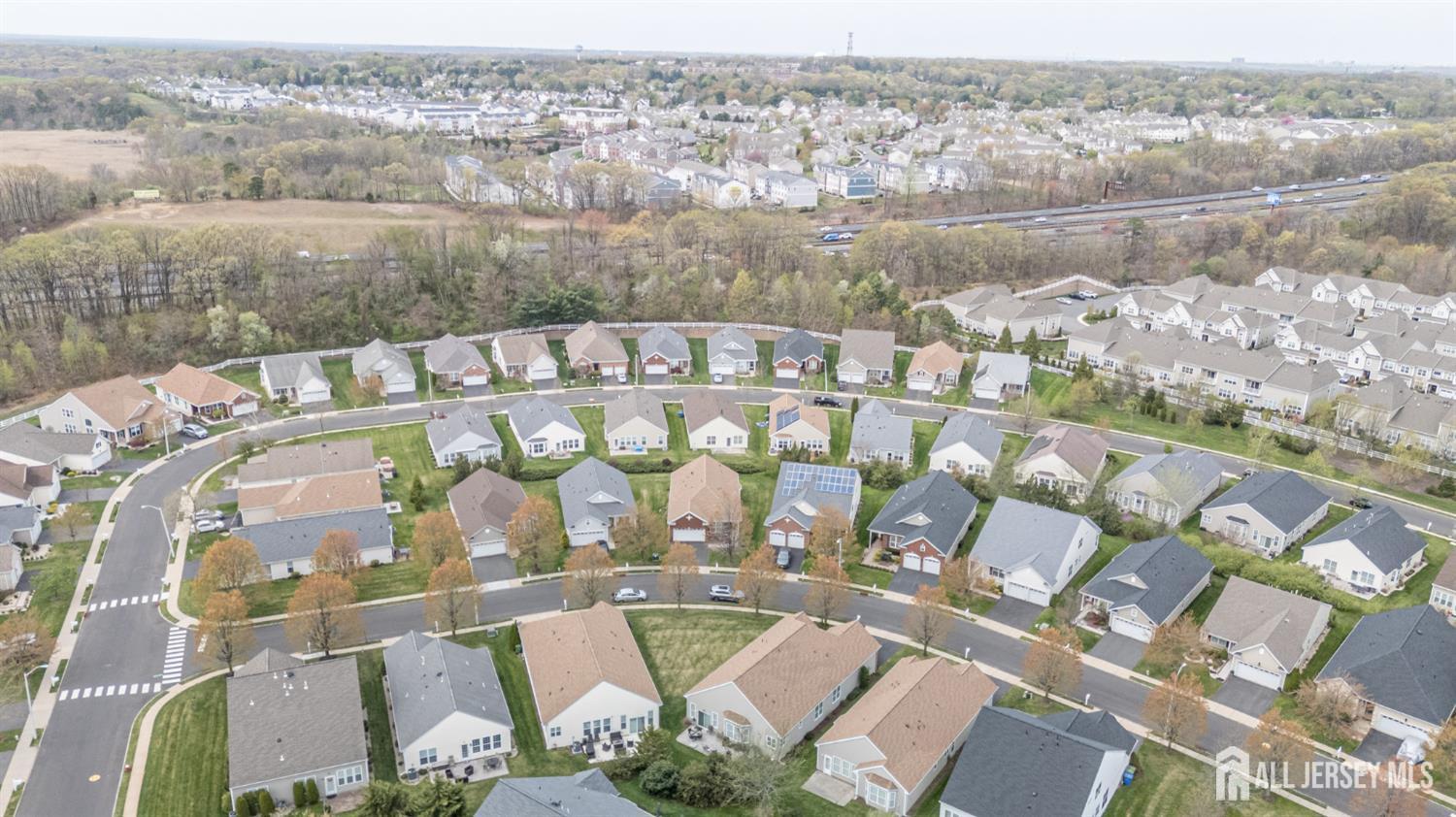 53 Prusakowski Boulevard Parlin NJ 08859