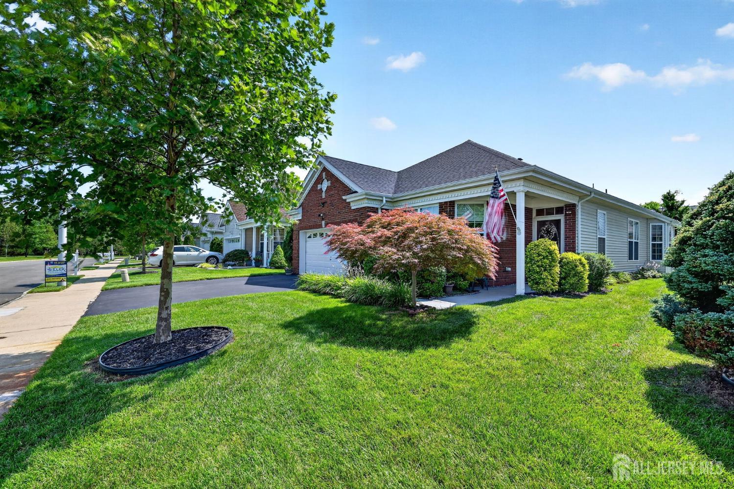 53 Prusakowski Boulevard Parlin NJ 08859
