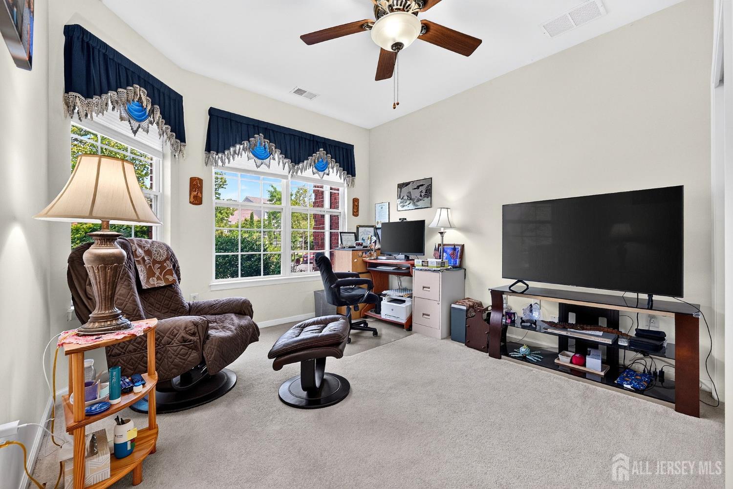 53 Prusakowski Boulevard Parlin NJ 08859