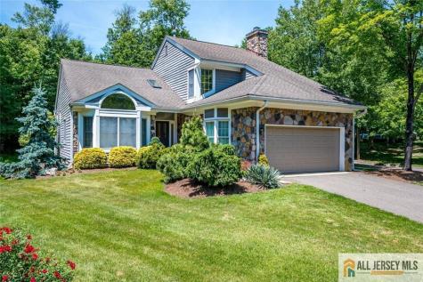 2 Mimosa Court South Brunswick NJ 08540